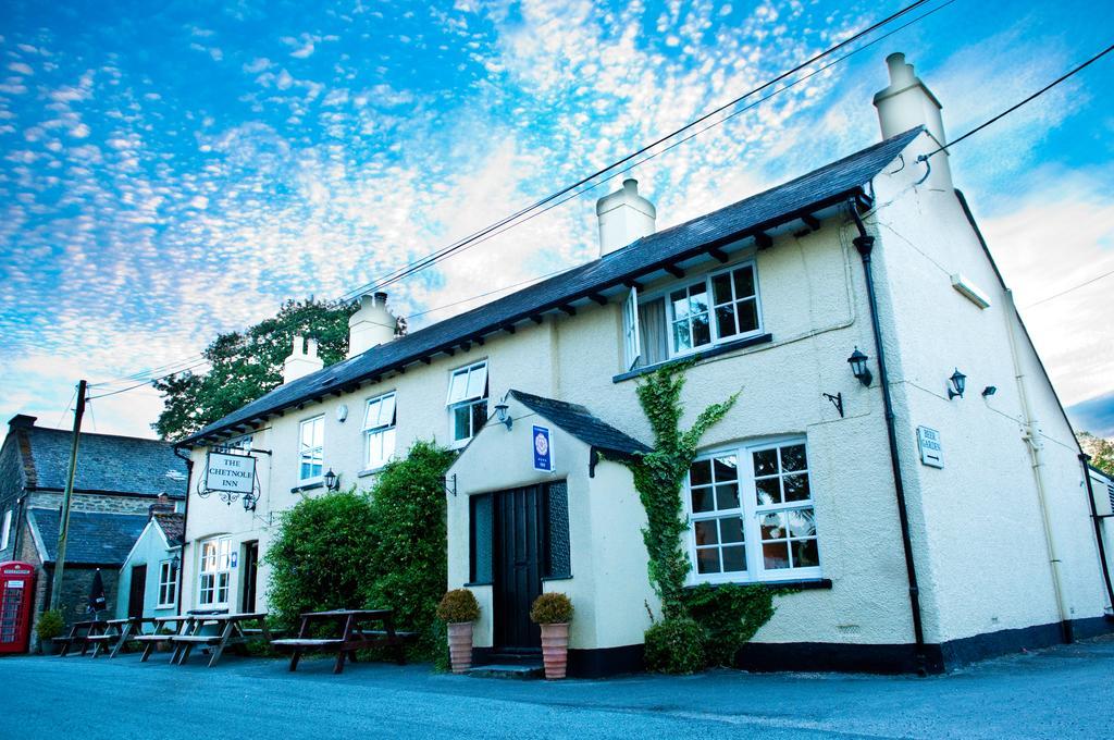The Chetnole Inn Exterior foto